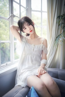 看着我是怎么吃你的水蜜桃完整版